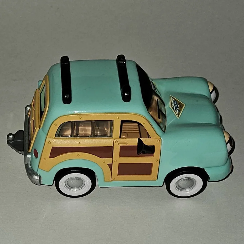 2 Chevron Cars Lot Cary Carrier Blue Truck Cab Trailer Hauler 14 Woody Wagon 16